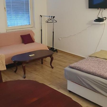 Apartament Nscentar Nowy Sad Zewnętrze zdjęcie